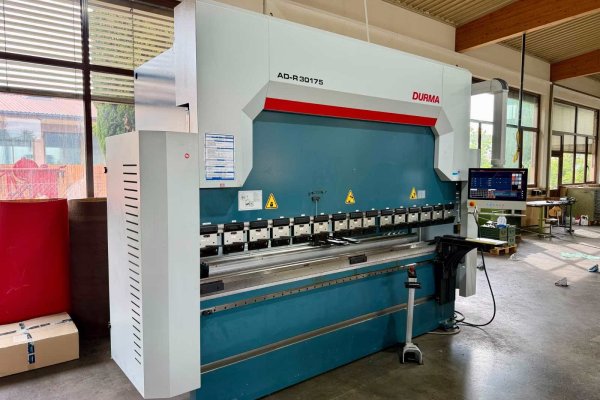 Листогибочный пресс с ЧПУ DURMAZLAR AD-R 30175