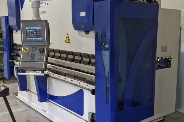 Листозгинальний прес з керуванням Delem DA-65W Farina italtec ISB 120/30