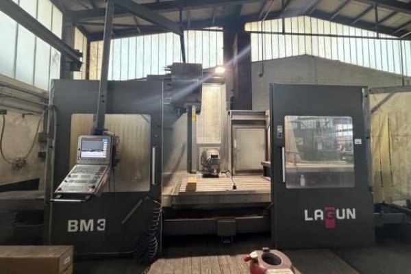 Металлофрезерный станок Lagun GBM 3