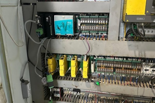 Багатоцільовий токарно-фрезерний обробний центр із ЧПУ Tornio Da Barra Biglia B765 Y2