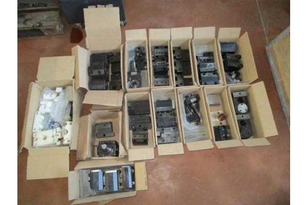 Многоосевой токарно-фрезерный центр HWACHEON T2-2T YSMC (8 осей)