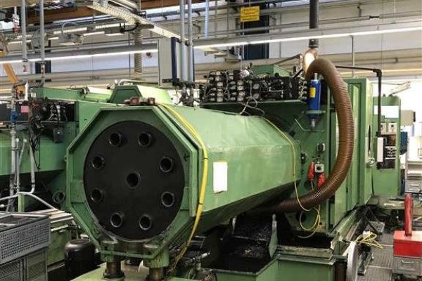Багатошпиндельний автомат SCHÜTTE AF67