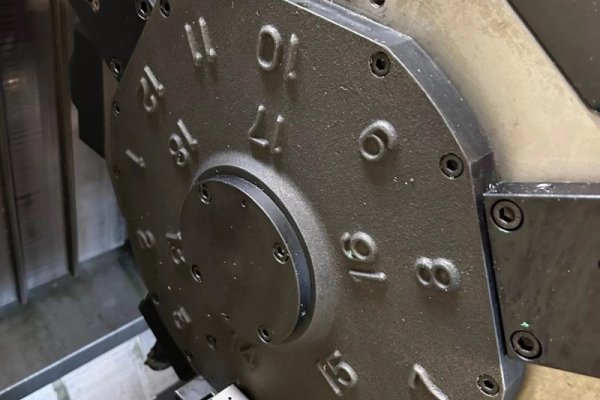 Багатозадачний верстат з ЧПУ Hwacheon C1 YSMC б/у.