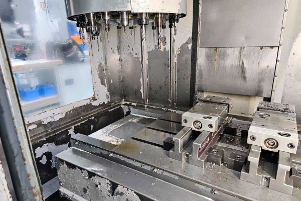 Обробний центр з ЧПУ Wemas VZ 500