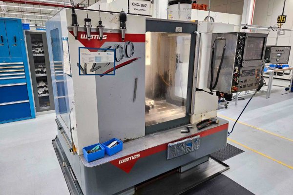 Обрабатывающий центр с ЧПУ Wemas VZ 500