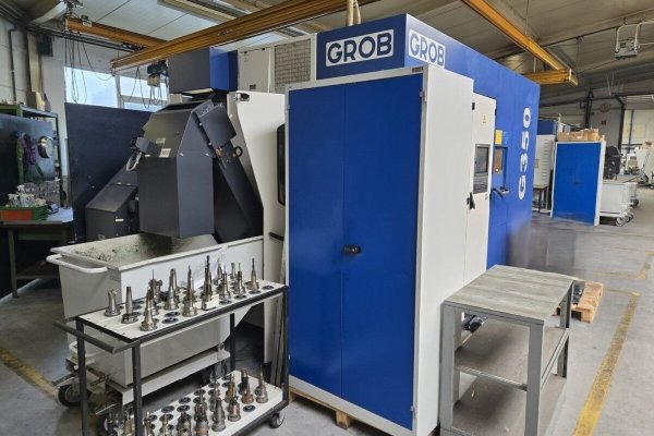 Обрабатывающий центр - универсальный GROB-WERKE G350
