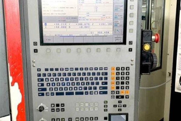 Обрабатывающий центр - универсальный QUASER UX 300/15C