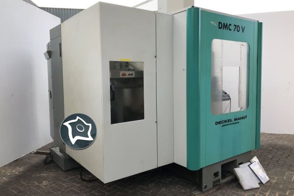 Обрабатывающий центр вертикально-фрезерный с ЧПУ Deckel Maho DMC 70 V