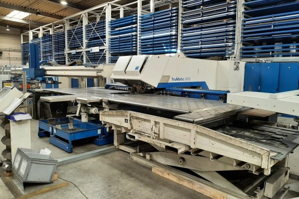 Пробивний та вирубний верстат TRUMPF TRUMATIC 6000 L - 1600 FMC