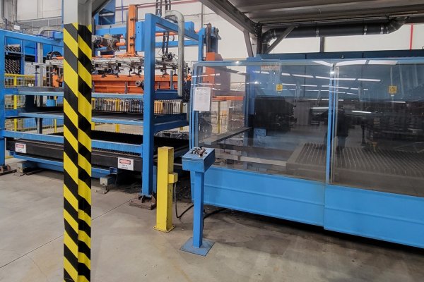 Верстат для 2D-лазерного різання PRIMA POWER Platino CP4000