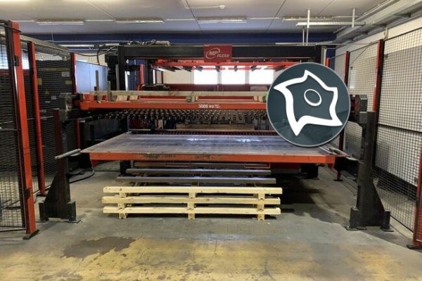 Станок лазерной резки Amada LCG 3015 - 3,5 кВт
