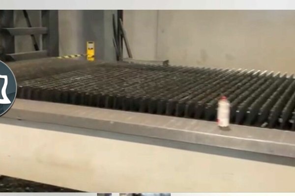 Станок лазерной резки LVD AXEL 4020 - 6kW