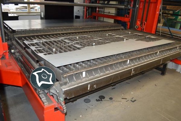 Станок лазерной резки с ЧПУ Amada LC-3015 + ASLUL 300 F1 NT