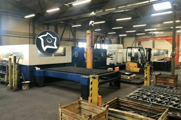 Верстат лазерного різання Trumpf Trumatic L3030