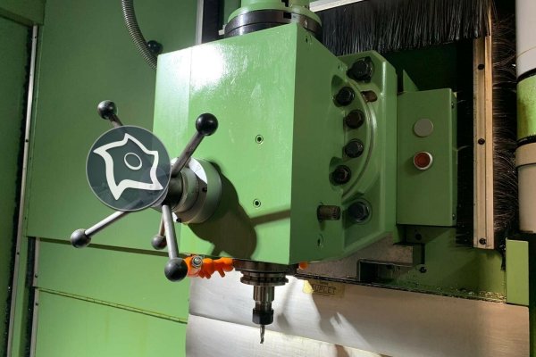 Станок универсальный фрезерный с ЧПУ MIKRON WF 41 C