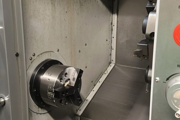 Токарний центр з ЧПУ HAAS ST-15