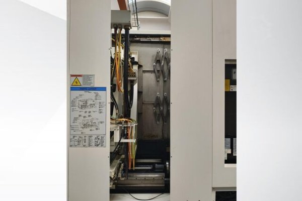 Токарно-фрезерний центр Mazak Integrex i-400 ST