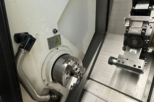 Токарно-фрезерний центр з ЧПУ DMG MORI CLX 350 V4
