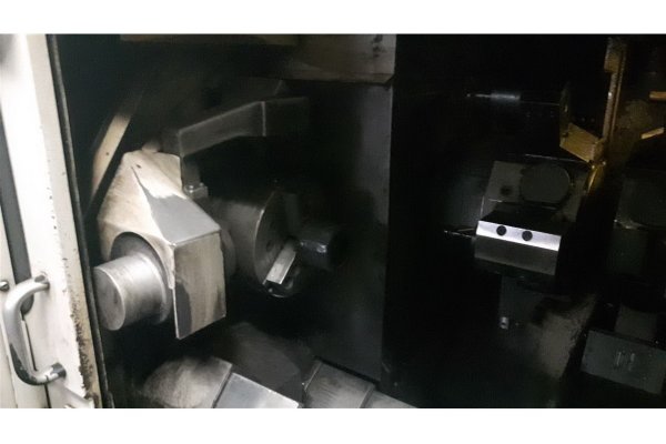 Токарно-фрезерний центр з ЧПУ MAZAK Multiplex 6100