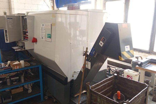 Токарно-фрезерний центр з ЧПУ (вісь Y) HAAS ST-30Y