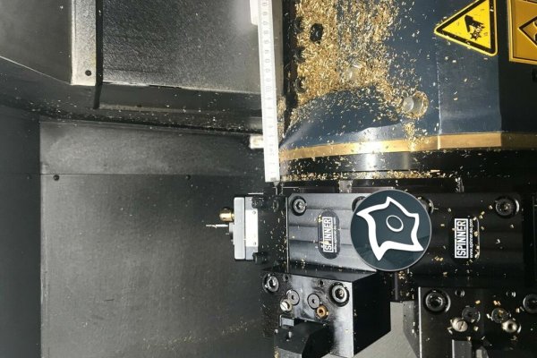 Токарно-фрезерний обробний центр з ЧПУ Spinner TC 300-52 SMCY