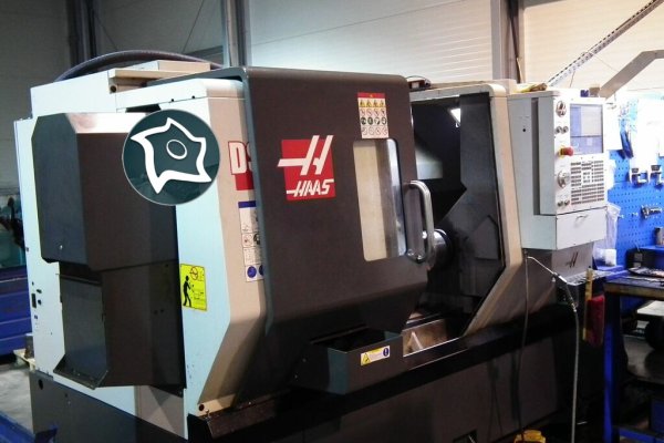 Токарно-фрезерний верстат C ЧПУ HAAS DS 30 Y