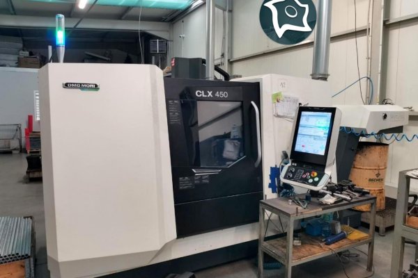 Токарно-фрезерний верстат з ЧПУ DMG MORI CLX 450 V1