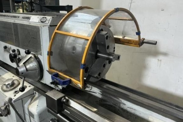 Токарно-гвинторізний верстат з ручним керуванням VDF V3 1500 metal lathe