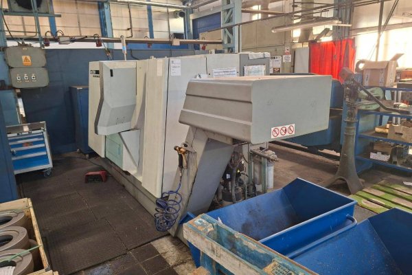 Токарний центр з ЧПУ DMG CTX 310 з приводними інструментами та задньою бабкою
