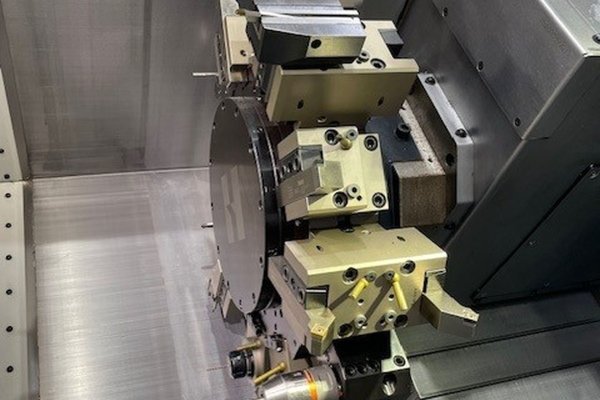 Токарный центр с ЧПУ Hardinge Conquest H51