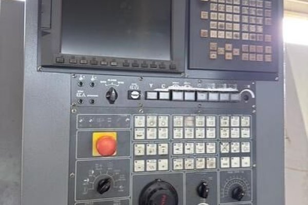 Токарный центр с ЧПУ Leadwell T-8SM