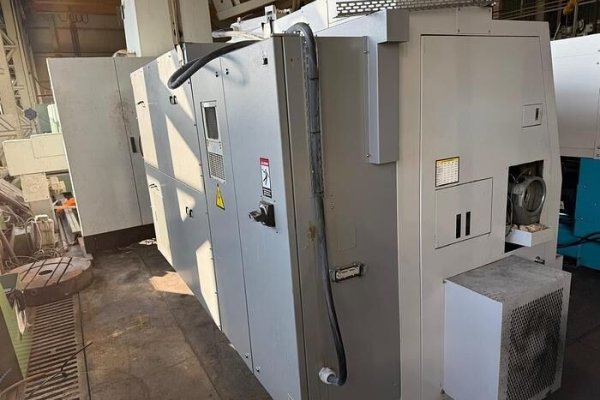 Токарный центр с ЧПУ Leadwell T-8SM