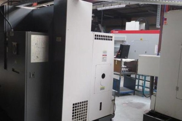 Токарний центр з ЧПУ Okuma LB 3000 EX