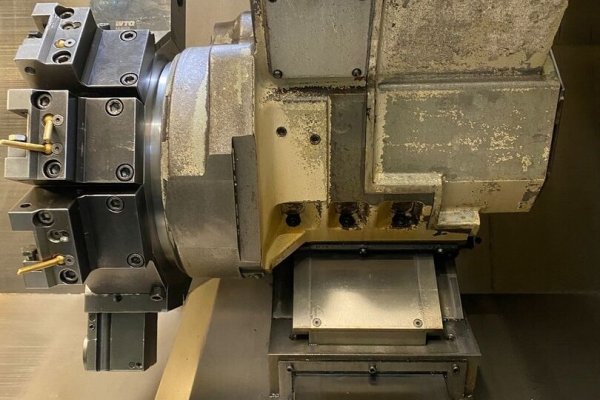 Токарний центр з ЧПУ Okuma LB 3000 MY