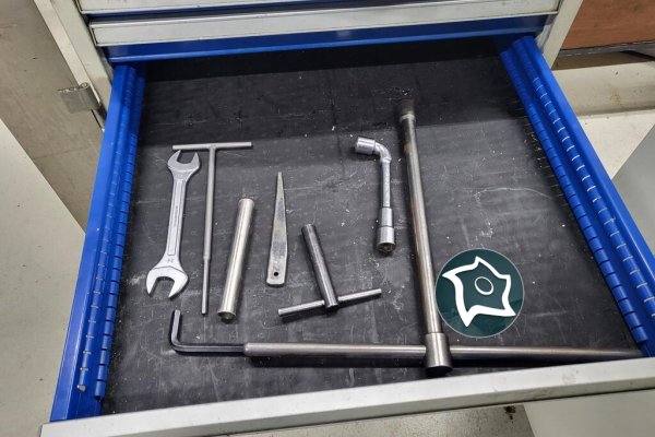 Токарный цикличный станок с ЧПУ Gildemeister NEF 520