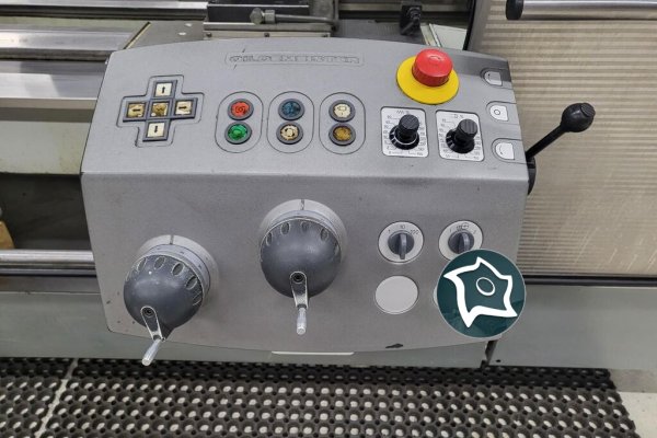 Токарный цикличный станок с ЧПУ Gildemeister NEF 520