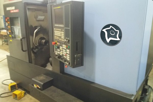 Токарний обробний центр з віссю Y з ЧПК DOOSAN Lynx 220 LSYC