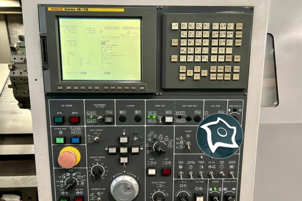 Токарний верстат з ЧПУ DOOSAN PUMA 600