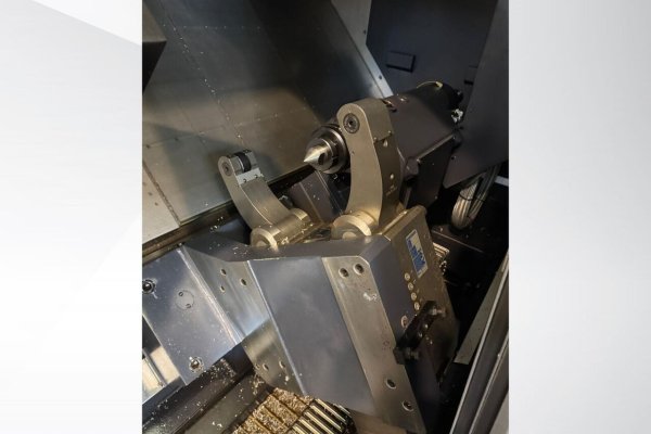 Токарний верстат по металу Doosan PUMA 5100LM