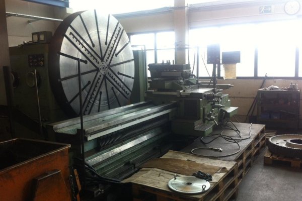 Токарний верстат POREBA TZG-250A