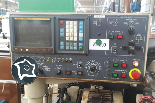 Токарний верстат поздовжнього точення з ЧПУ STAR Micronis RNC 16B