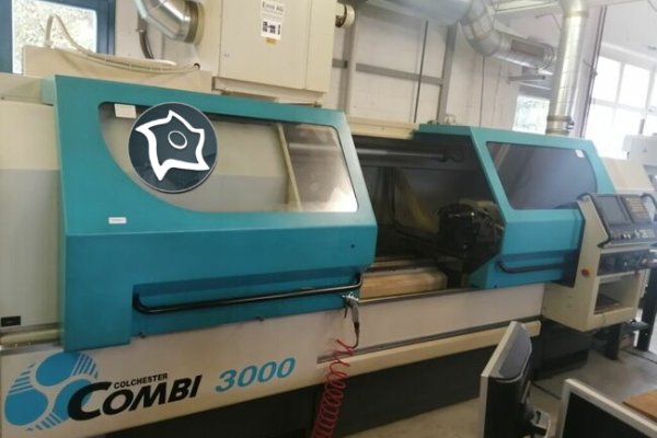 Токарний верстат з ЧПУ Colchester Combi 3000