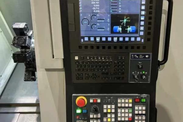 Токарний верстат з ЧПУ Doosan Lynx 2100LSY, FANUC