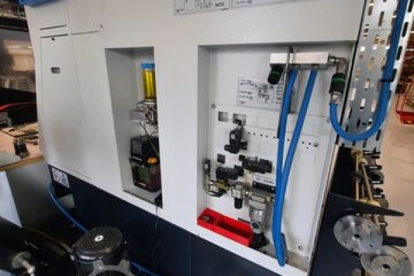 Токарний верстат з ЧПУ MAZAK QTN 200-IIM