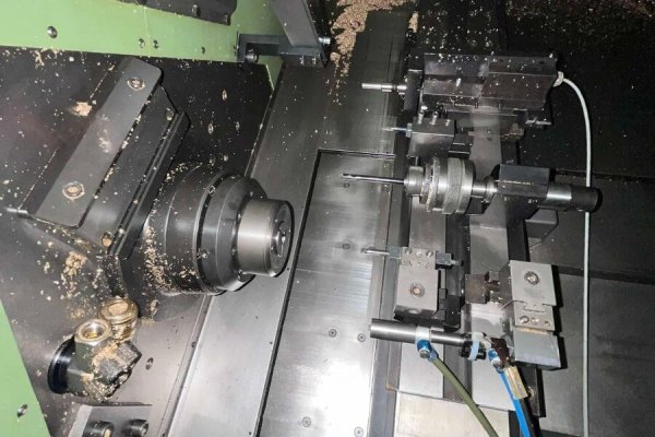 Токарний верстат з ЧПУ Spinner PD 400