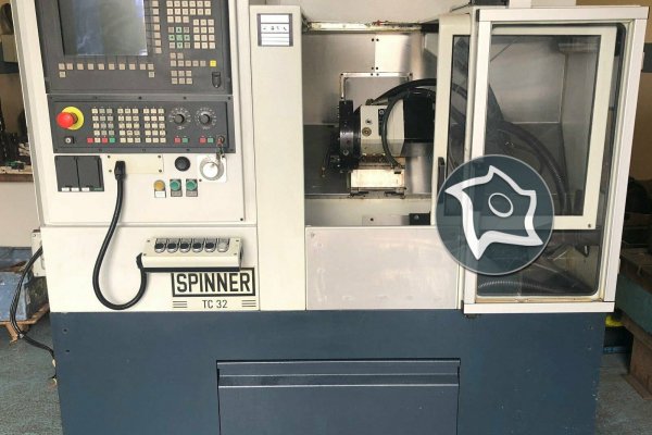 Токарний верстат з ЧПУ Spinner TC 32