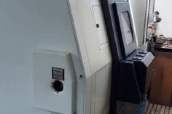 Токарний верстат з ЧПУ SPINNER TC 400 52 MC