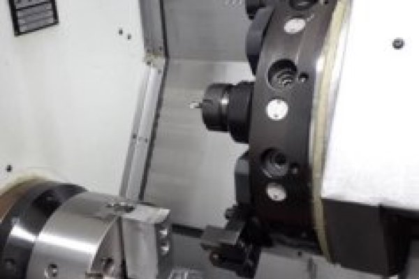 Токарный станок с ЧПУ SPINNER TC 400 52 MC
