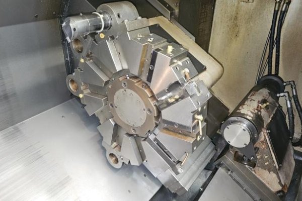 Токарный станок с ЧПУ TAKISAWA TS 25E