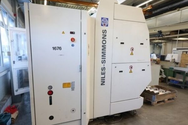 Токарный станок с наклонной станиной NILES-SIMMONS N20-2 MC